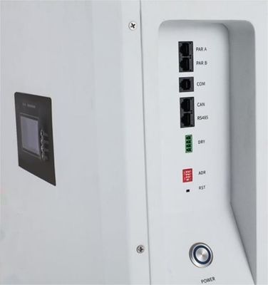 Duvarı Yeniden şarj edilebilir ev Bataryası Depolama Lityum Bataryası LCD göstergeleri ile 10.24KWH Güneş bataryası depolama için