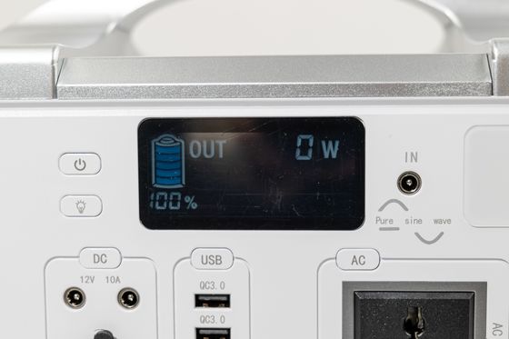 Hafıza Etkisi Yok Ev Enerji Depolama Sistemi için ROHS Onaylı Saf Sinüs Dalgası Taşınabilir Elektrik Santrali