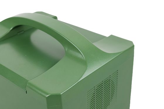 CE / ROHS onaylı acil güç için hafif ağırlıklı Şebeke dışı Güneş Sistemi DC AC 220V Güneş Taşınabilir Elektrik Santrali