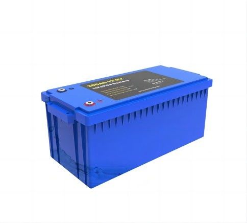 Hafıza etkisi yok Yüksek çıkış gücü 3.84KWH SANYO LifeP04 100% DOD Monitor ile Ev Güneş Depolama Yedek Sistemi