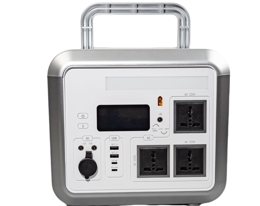 Hızlı Şarj CPAP Sigara Çakıcı 120W Şarj 1500 Çıkış Gücü Kara Araba için Kablosuz Şarj ile LifePO4 Pil